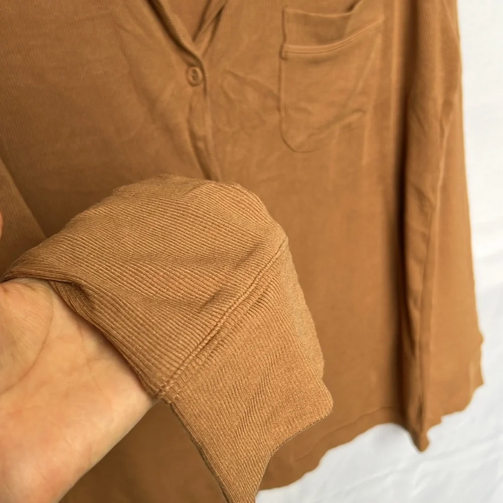 SKIMS Pajama Set - Picture 8 of 13